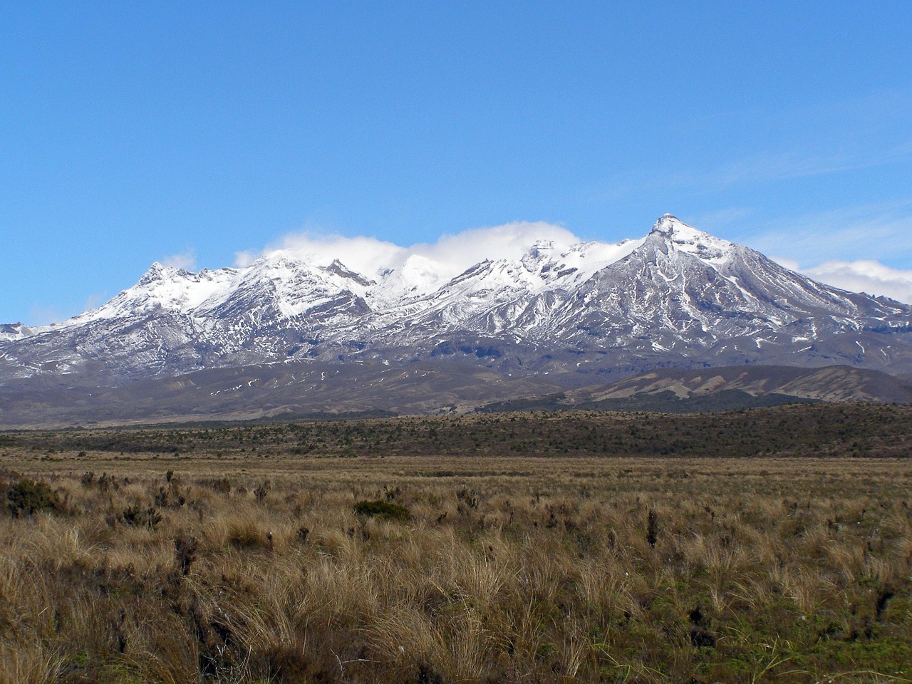 Taranaki Cau | Nova Zelanda Tongariro National Park - Tongariro National Park | Secret World Trip Planner