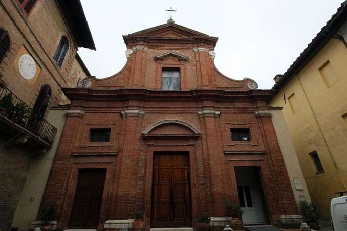 Buonconvento e la  Chiesa dei SS. Pietro e Paolo - Buonconvento | Secret World Trip Planner