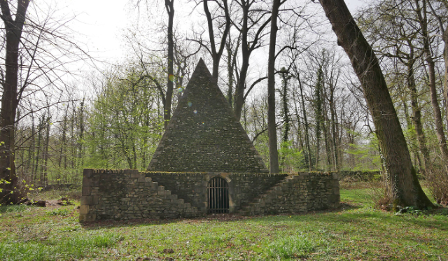 Puščava de Retz i - Chambourcy | Secret World Trip Planner