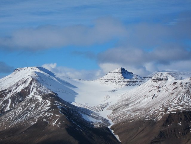 Escursione al monte Sulur  - Súlur | Secret World Trip Planner
