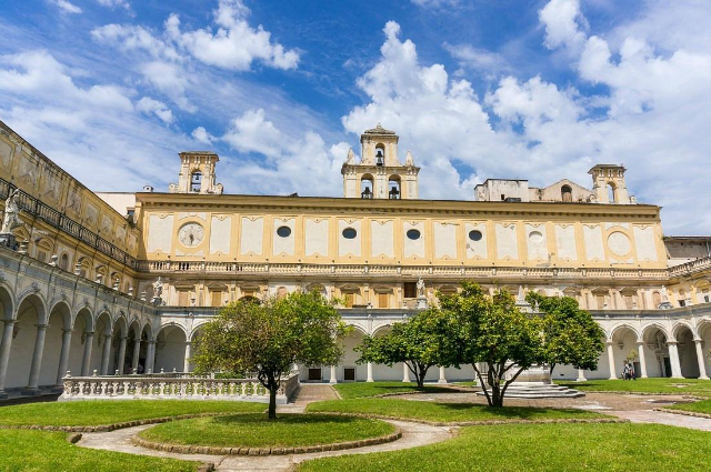 Charta San Martino - Napoli | Secret World Trip Planner