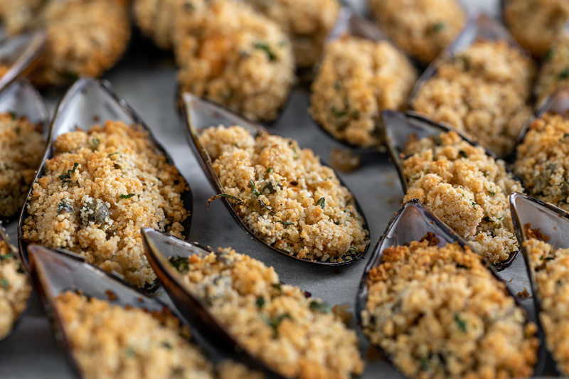 Cozze arraganate - Taranto | Secret World Trip Planner
