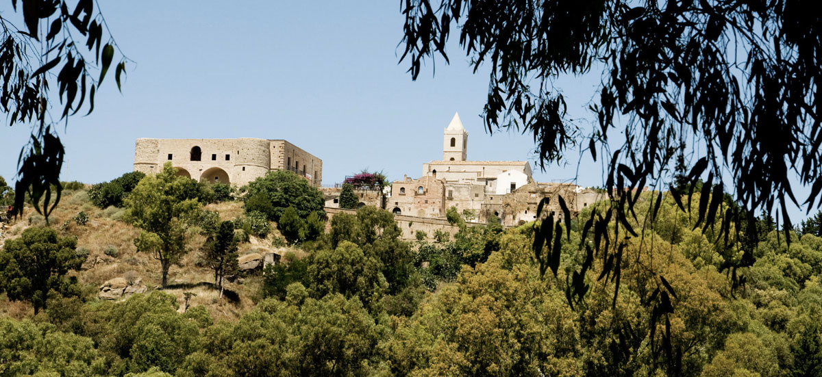パラッツォ-マルゲリータとフランシス-フォード-コッポラ - Bernalda | Secret World Trip Planner