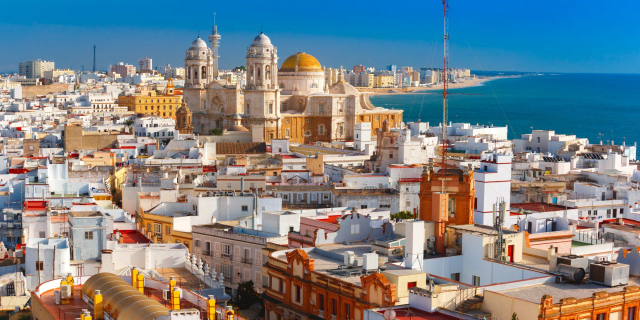 อาสนวิหารกาดิซ - Cádiz | Secret World Trip Planner