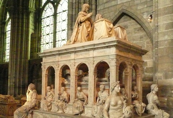 Basílica de Saint-Denis - Saint-Denis | Secret World Trip Planner