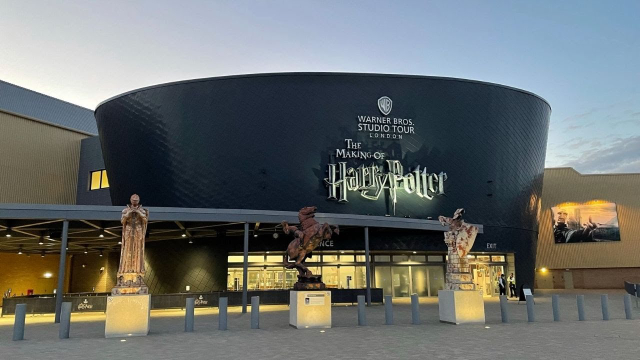 ワーナー・ブラザーズ・ハリー・ポッター・スタジオ・ツアー・ロンドンで魔法の世界に浸る - Warner Bros. Studio Tour London | Secret World Trip Planner