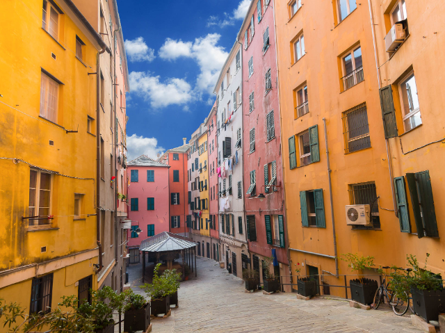 O Truogoli de cores de Santa Brígida - Genova | Secret World Trip Planner