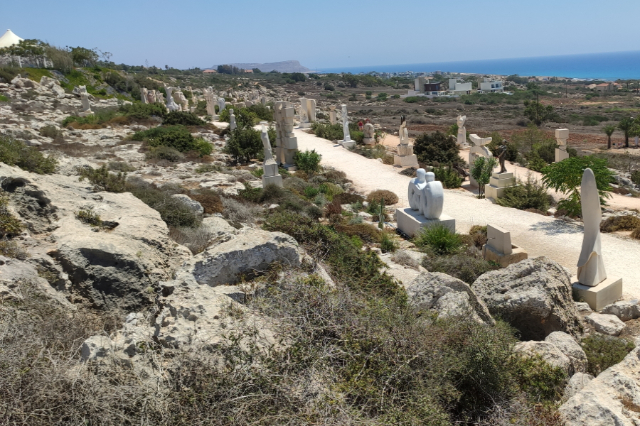 Parco delle sculture di Ayia Napa: Una miscela armoniosa di arte e natura - Ayia Napa | Secret World Trip Planner