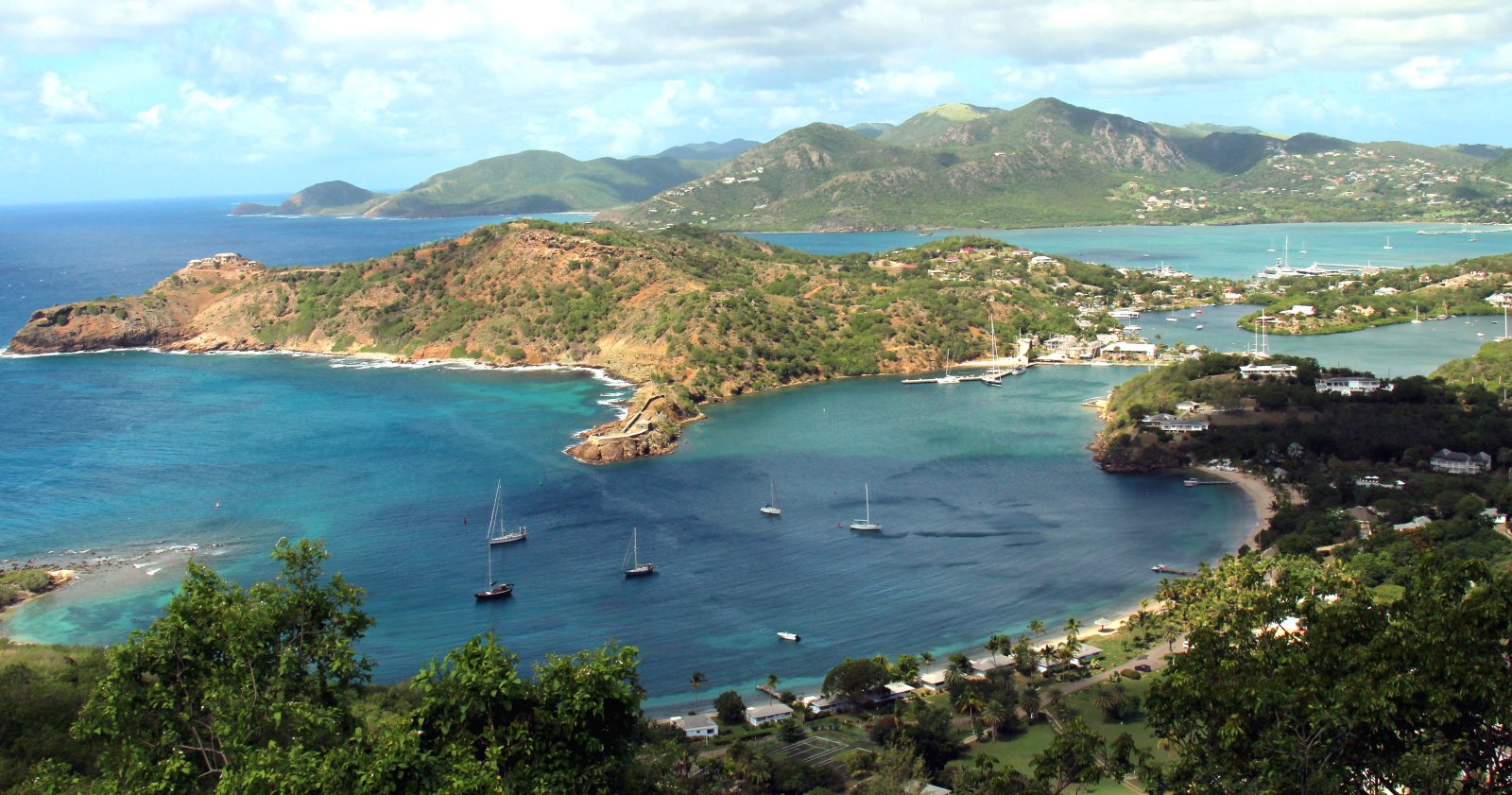 The spectacular English Harbour in Antigua - English Harbour | Secret World Trip Planner