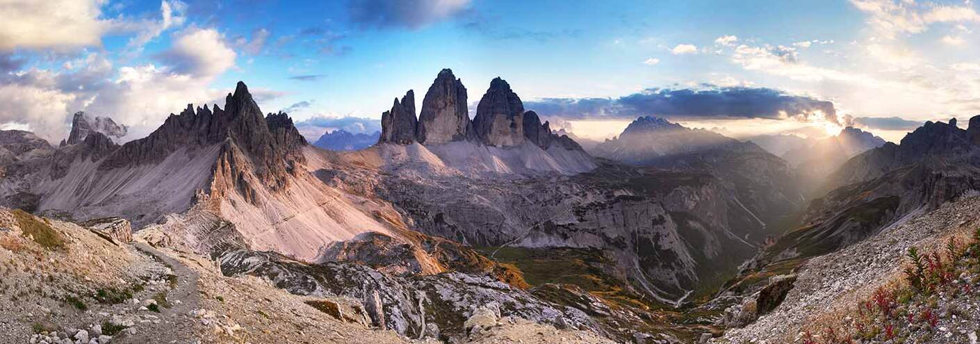 മൂന്നു കൊടുമുടികളിൽ of Lavaredo - Tre Cime di Lavaredo | Secret World Trip Planner