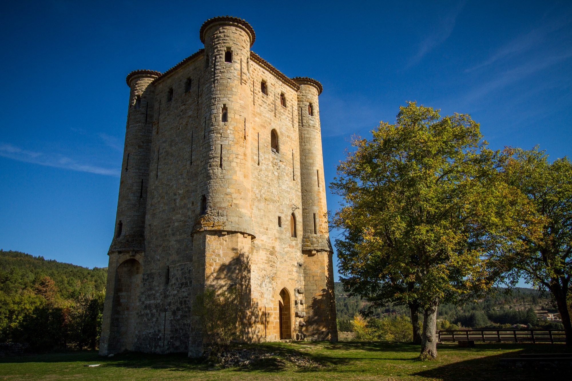 சேட்டோ டி ஆர்க்ஸ் - Arques | Secret World Trip Planner