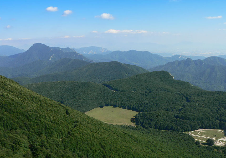 ভার্টেলিয়া সমতল - Montella | Secret World Trip Planner