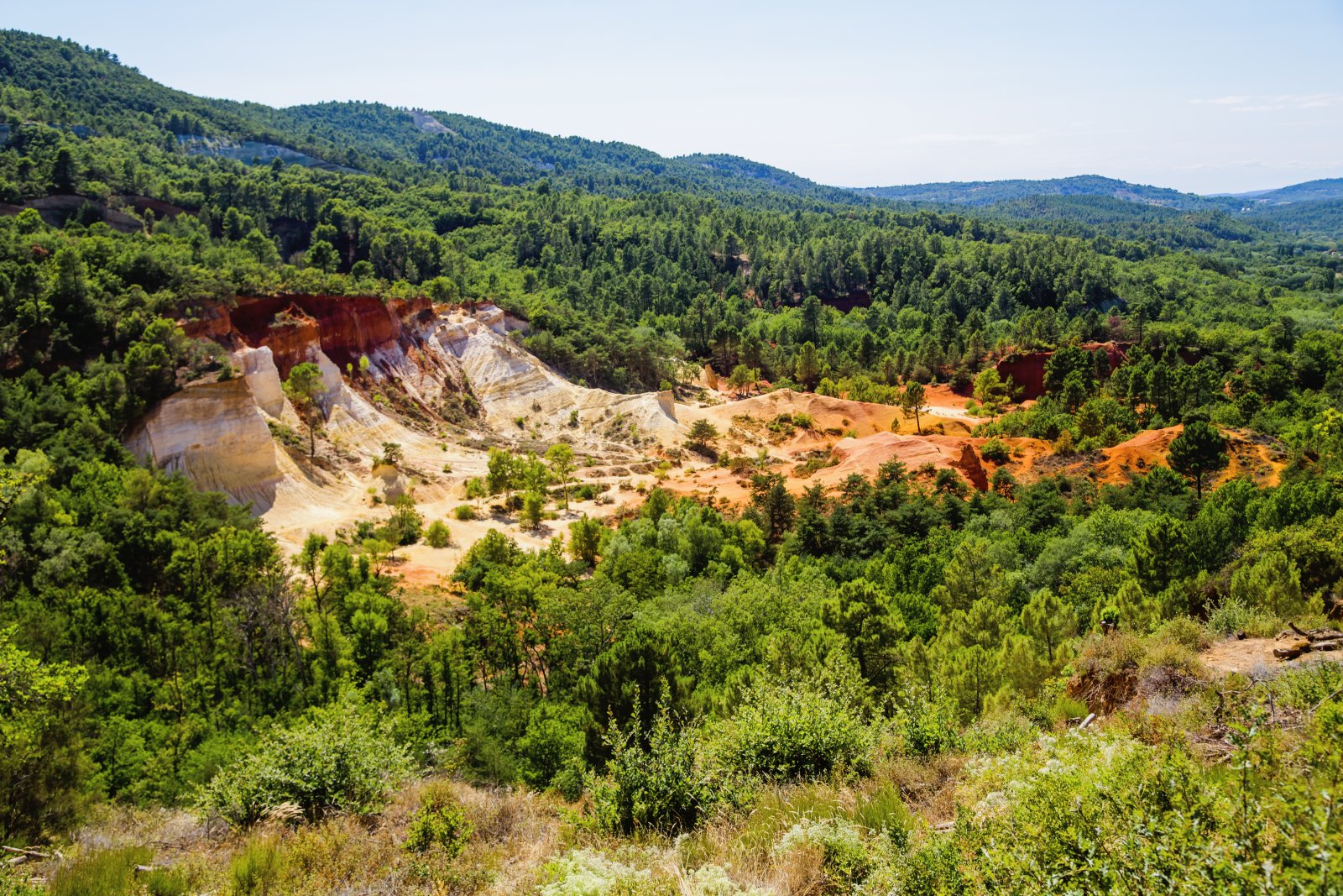 Prantsusmaa: Colorado Provençal rustelis - Rustrel | Secret World Trip Planner