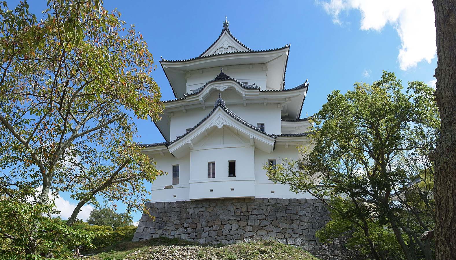 Ueno Castle - Iga-shi | Secret World Trip Planner