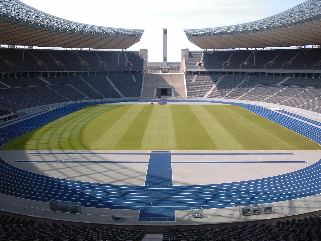 Olympiastadion in Germania - Berlino | Secret World Trip Planner