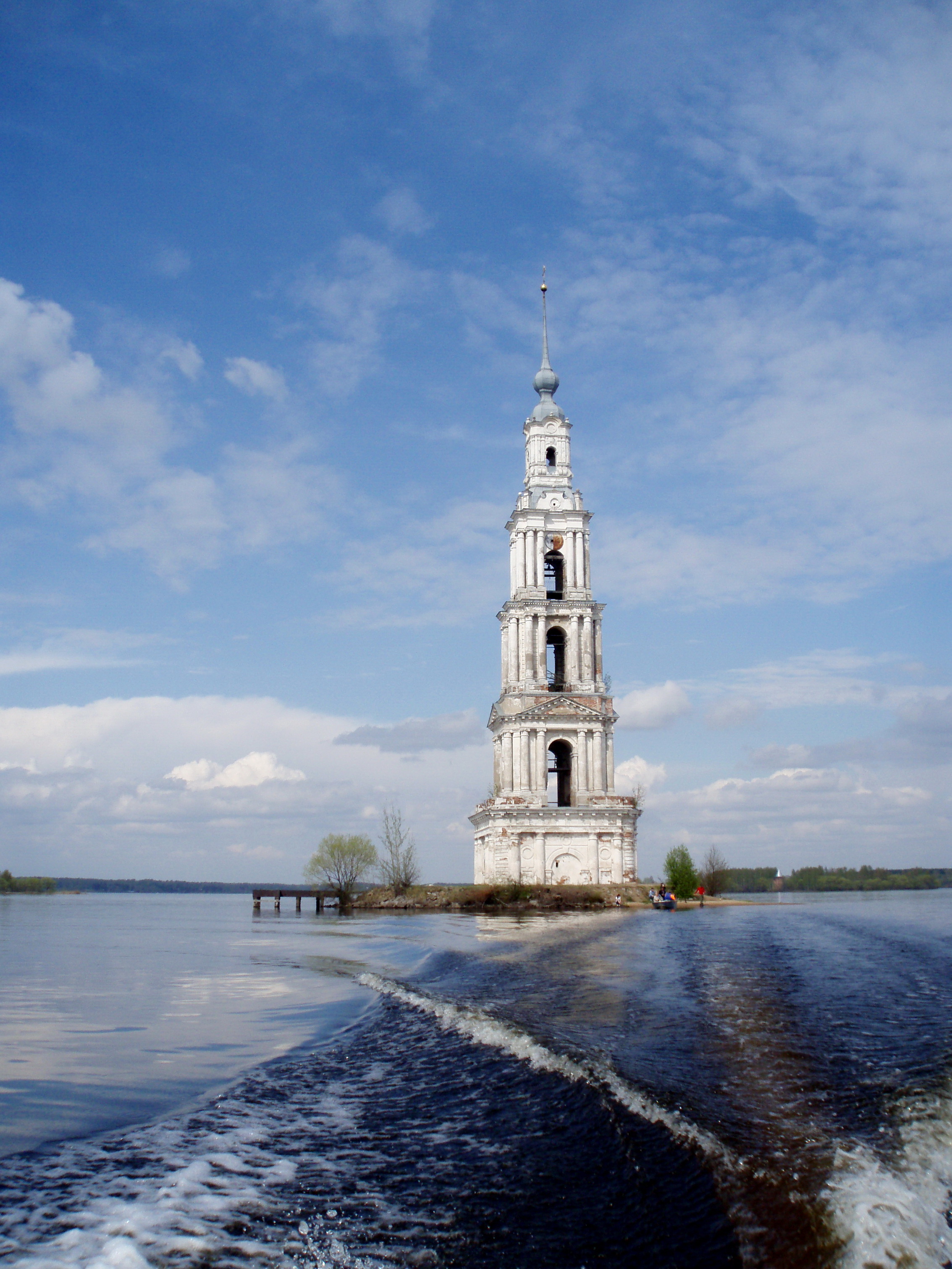 Russia | The bell tower of the flooded St. Nicholas Church - Kaljazin | Secret World Trip Planner