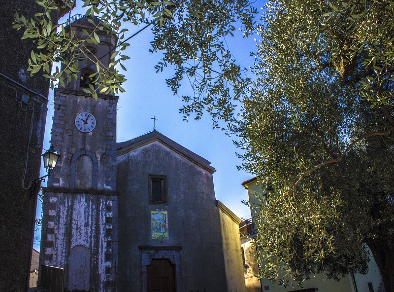 Rockcalorosa - Roccagloriosa | Secret World Trip Planner