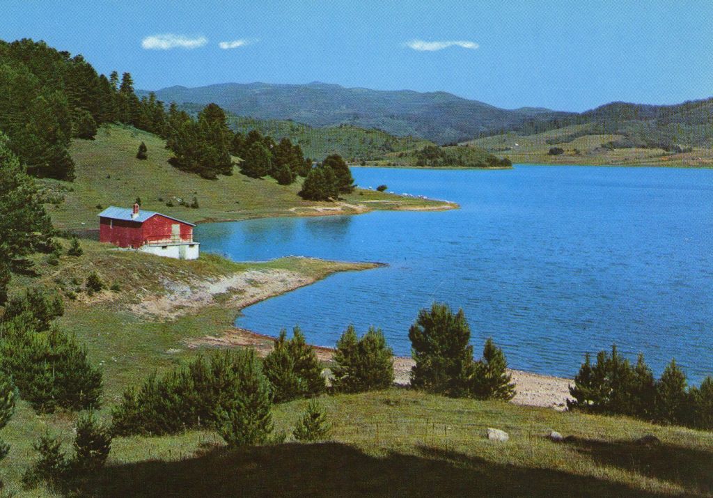 Лаго Арво - Lago Arvo | Secret World Trip Planner