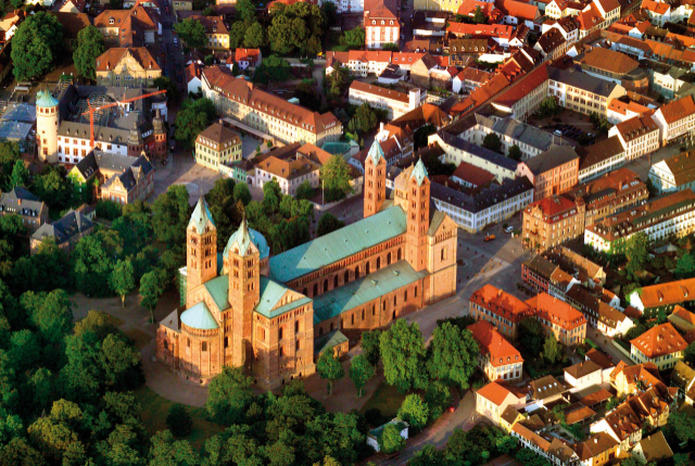 Katedralja Speyer - Speyer | Secret World Trip Planner