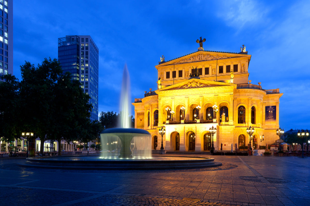 Den gamle opera - Frankfurt | Secret World Trip Planner