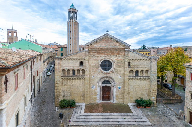 Katedra Santa Maria Assunta - Fano | Secret World Trip Planner