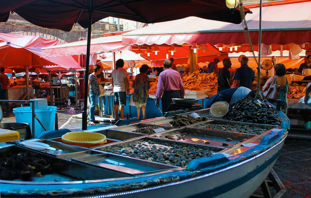 Žuvies parduotuvė - Catania | Secret World Trip Planner