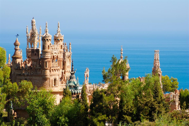 Castillo de Colomares - Benalmádena | Secret World Trip Planner