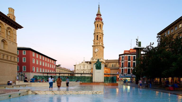 Salvatorkathedrale in Saragoza - Zaragoza | Secret World Trip Planner
