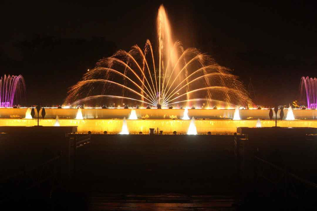 A Fonte da Alegría - Kolkata | Secret World Trip Planner