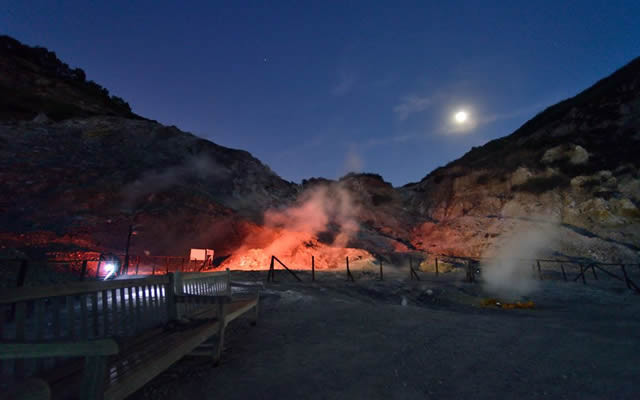 索法塔拉 - Solfatara di Pozzuoli | Secret World Trip Planner