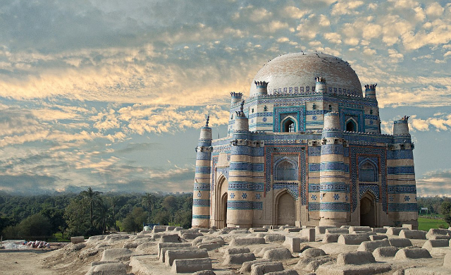 La tombe de Bibi Jawindi - Uch Sharif | Secret World Trip Planner