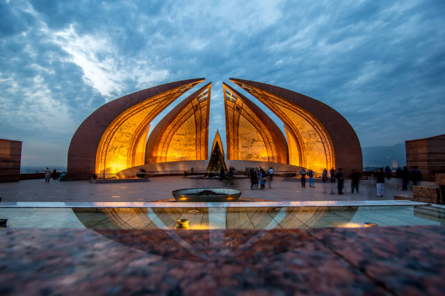 Le monument du Pakistan - اسلام آباد | Secret World Trip Planner