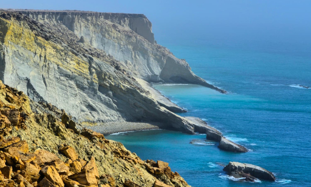 Isla de Astola - Astola Island | Secret World Trip Planner