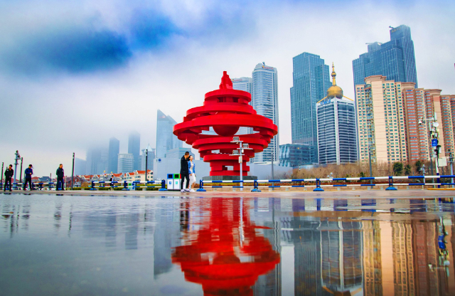 Plaza del Cuatro de Mayo - Qing Dao Shi | Secret World Trip Planner