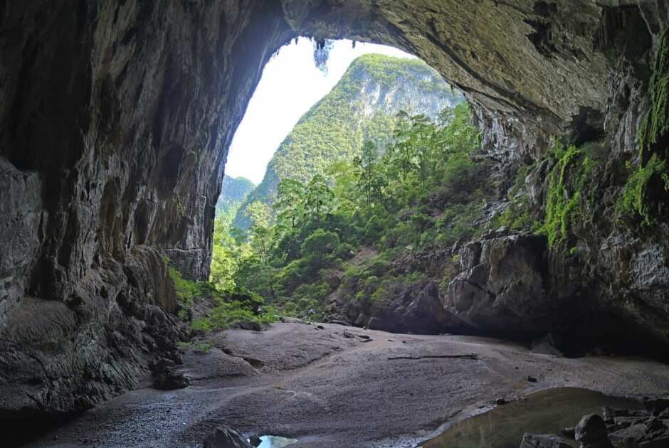 Vietnam | Son Doong Cave: The world’s largest cave - B? Tr?ch | Secret World Trip Planner