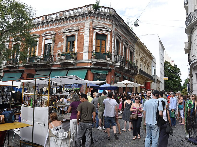San Telmo’s weekly antique market - Buenos Aires | Secret World Trip Planner
