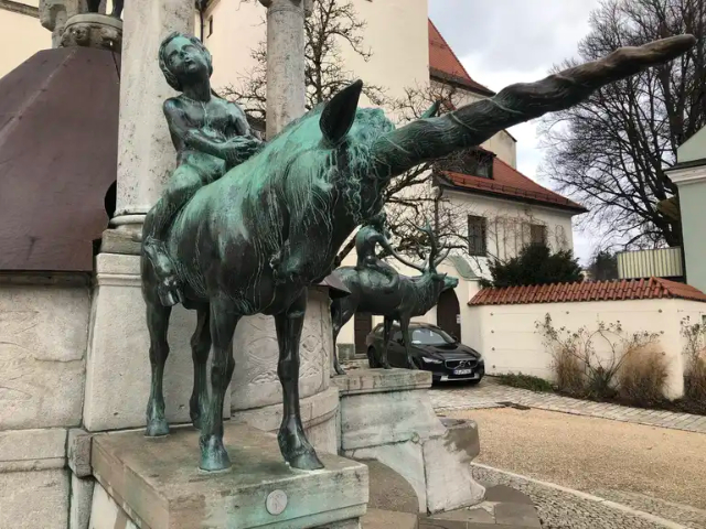 Saint Mang Fountain - Kempten | Secret World Trip Planner