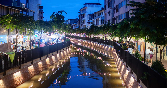 Пішохідна вулиця Ong Ang Walking Street - Phra Nakhon | Secret World Trip Planner