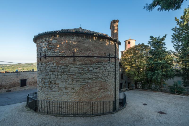 சான் ஜியோவானியின் பாப்டிஸ்டரி - Via San Giovanni Alle Murate | Secret World Trip Planner