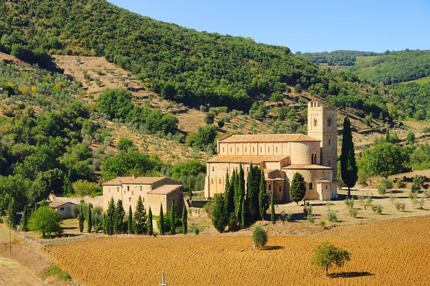 Abadía de Sant'Antimo - Castelnuovo dell'Abate | Secret World Trip Planner