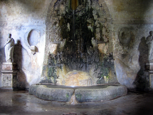 Дощовий німфей - Roma | Secret World Trip Planner