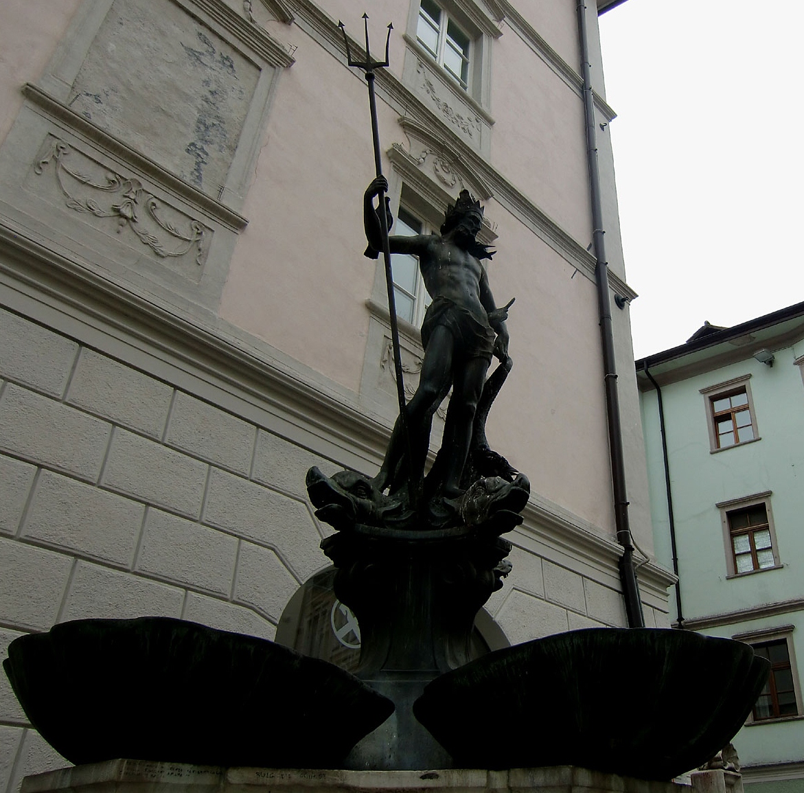 Neptunusz-kút - Bolzano | Secret World Trip Planner