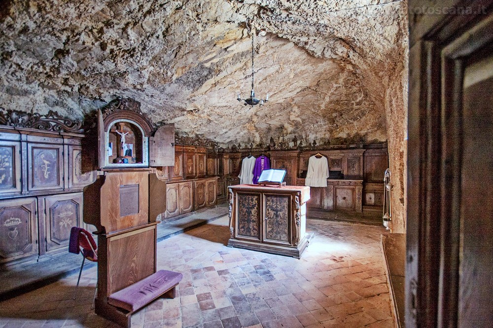 Pustinja Calomini - Vergemoli | Secret World Trip Planner