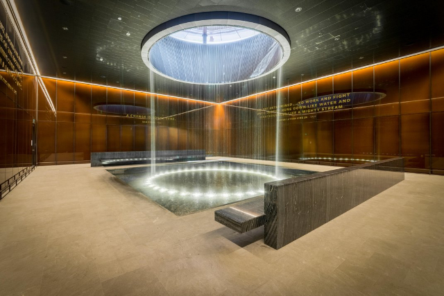 Fuente en el Smithsonian - Washington | Secret World Trip Planner