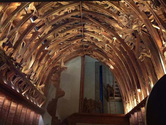 Chiesa di San Lorenzo - Porto Rotondo | Secret World Trip Planner