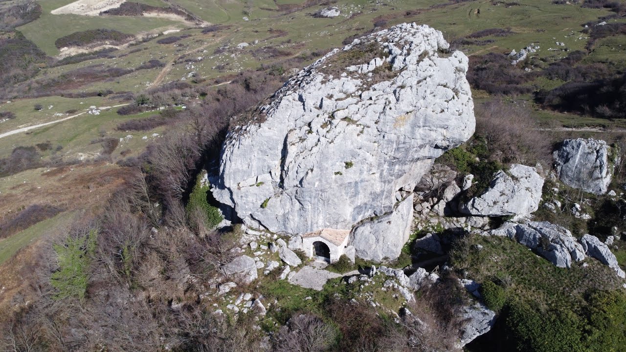 Explore the Enchanting Grotta della Leonessa - 82032 Cerreto Sannita BN | Secret World Trip Planner