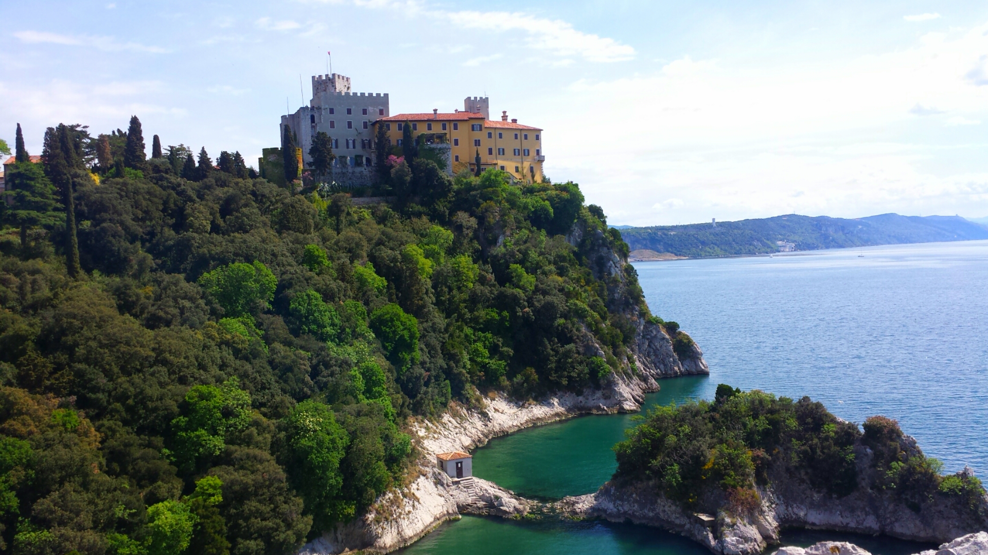 Castello di Duino - Duino | Secret World Trip Planner