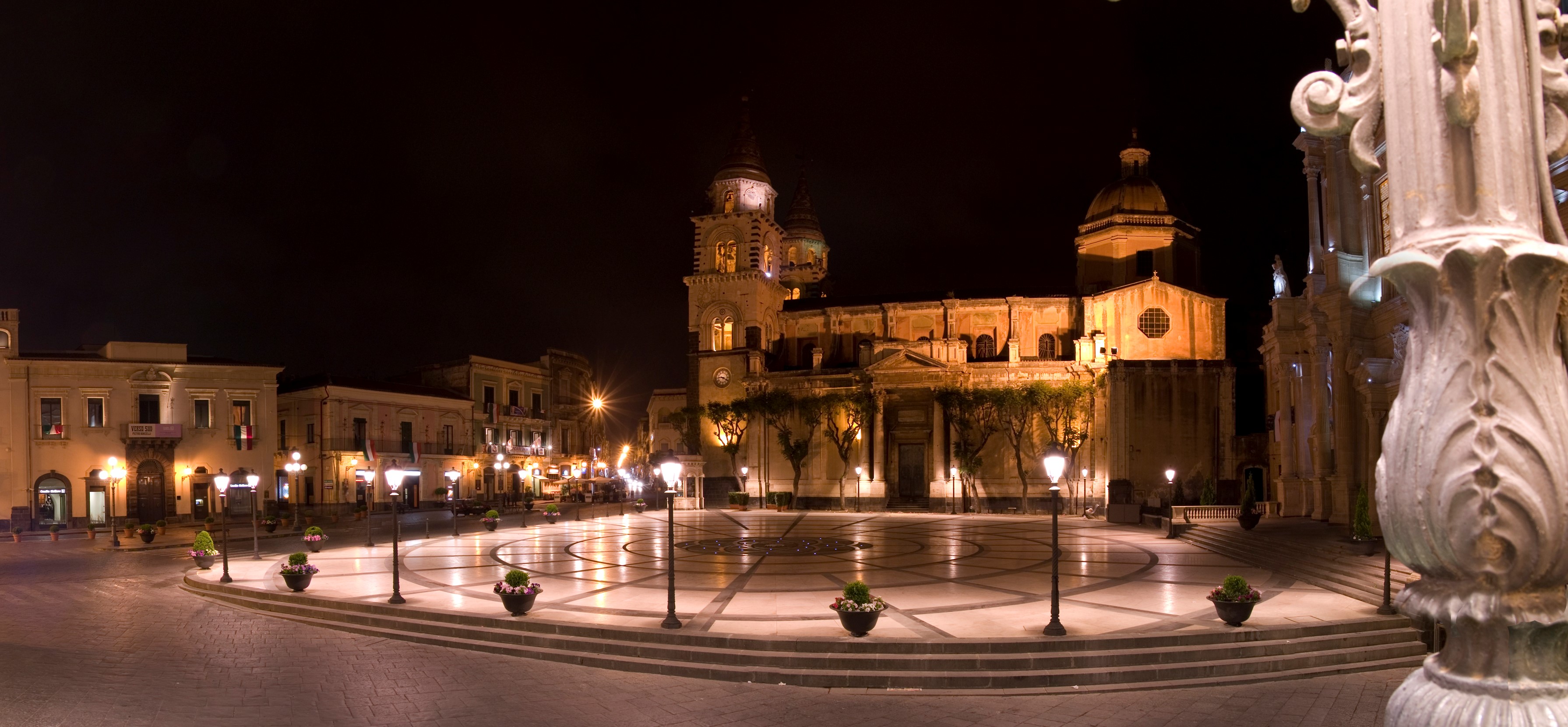 Piazza Duomo  - Acireale | Secret World Trip Planner
