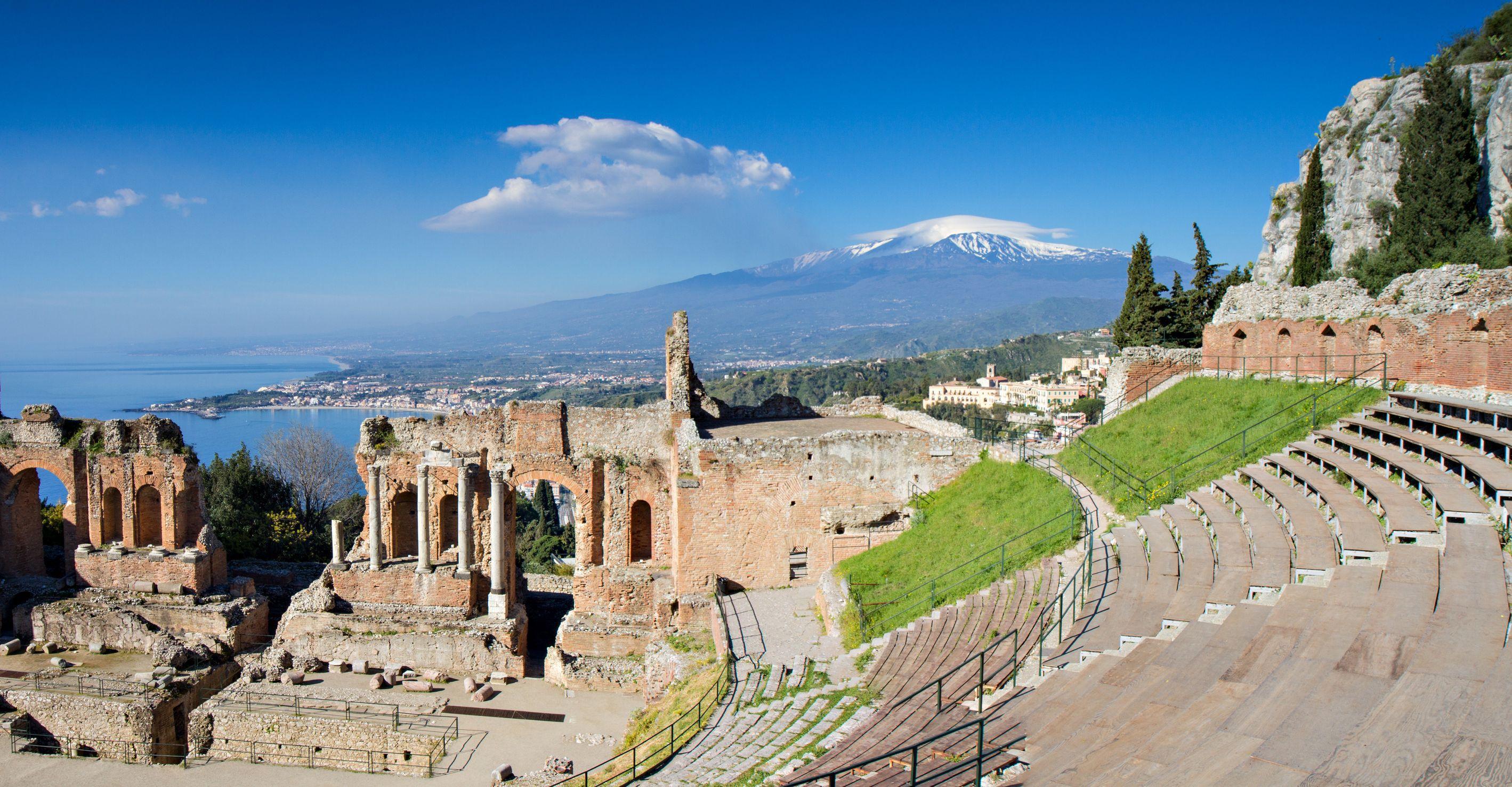 Teatro Greco Romano - Taormina | Secret World Trip Planner