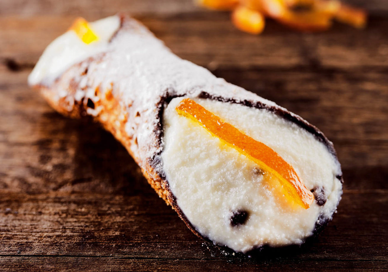 Cannolo Siciliano — Piana degli Albanesi
